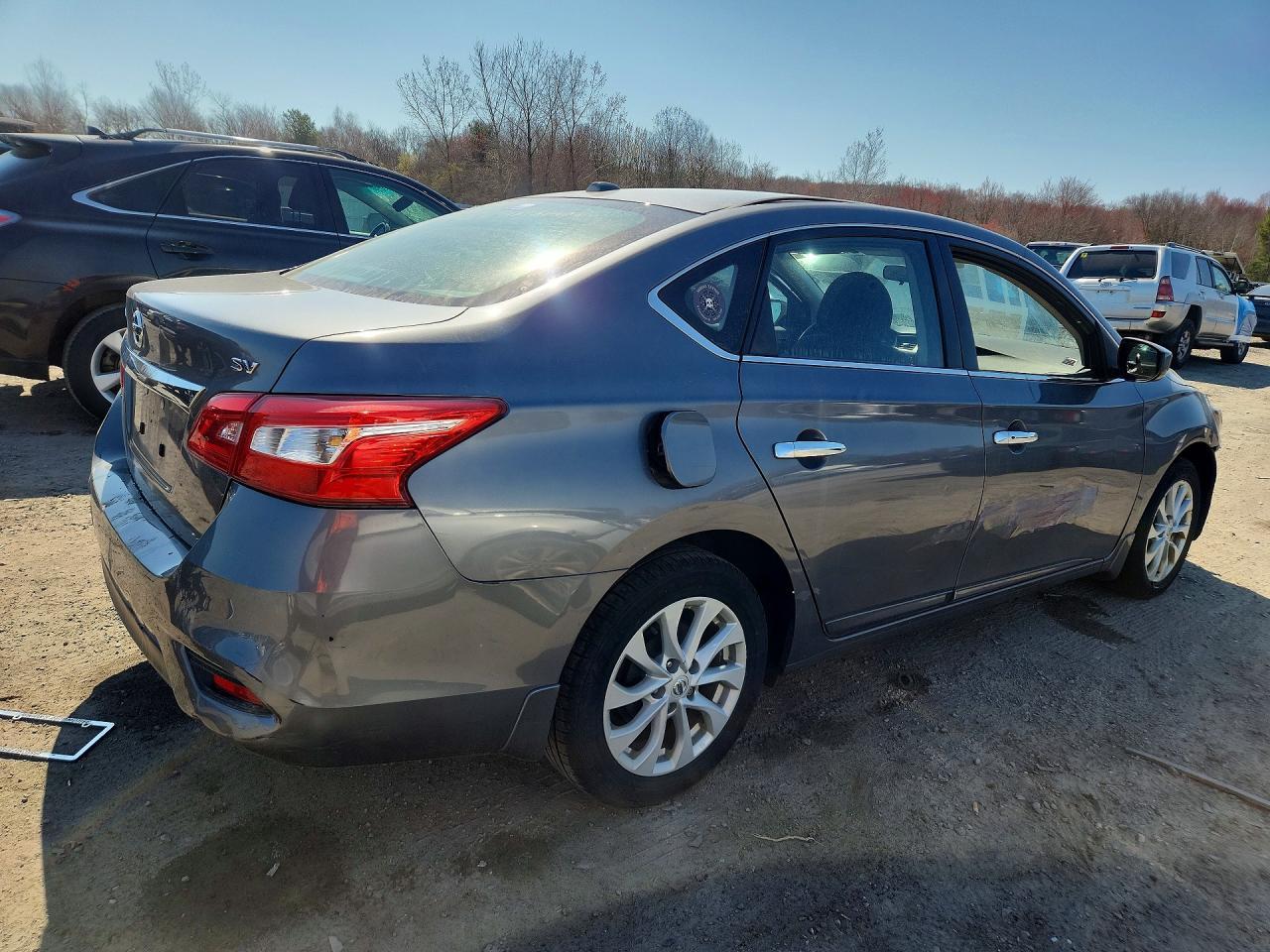 2018 Nissan Sentra Sv - Фото 3