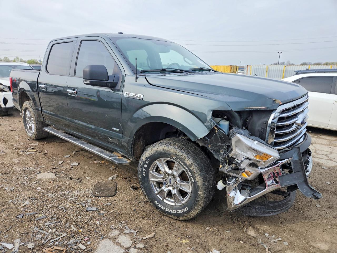 2015 Ford F150 Supercrew - Фото 4