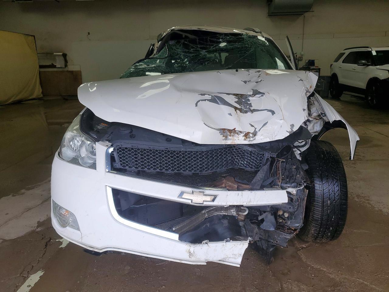 2012 Chevrolet Traverse Lt - Image 5