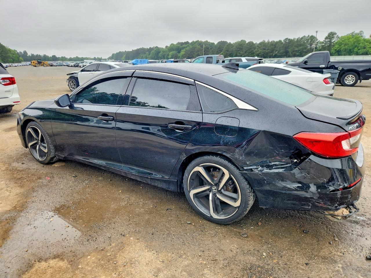 2018 Honda Accord Sport - Фото 2