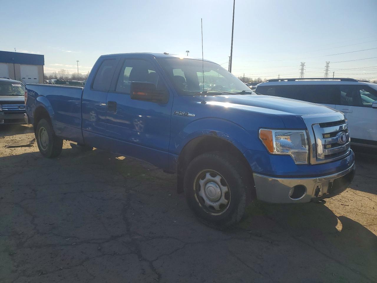 2010 Ford F150 Super Cab - Image 4