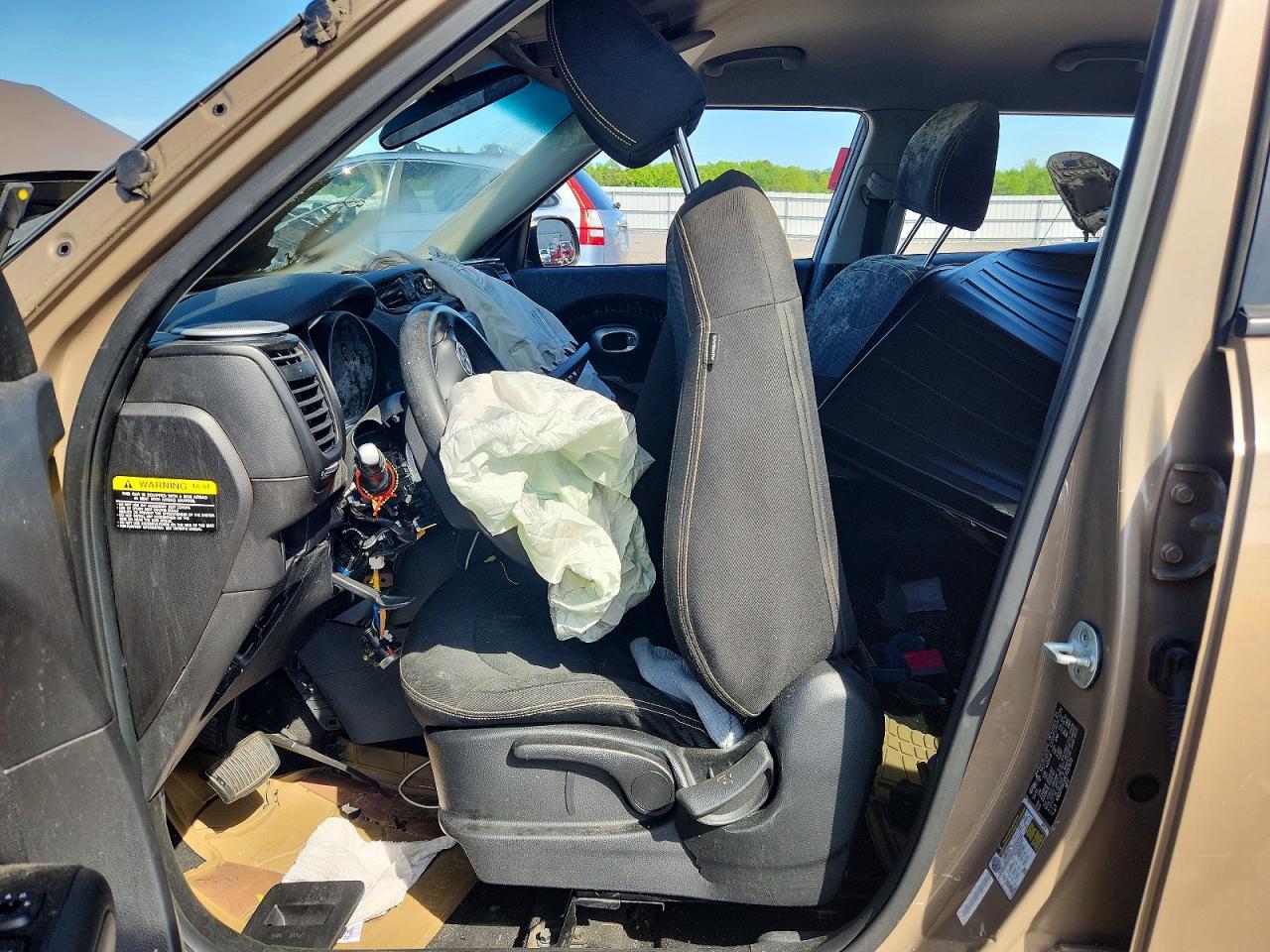 2014 Kia Soul + - Фото 7
