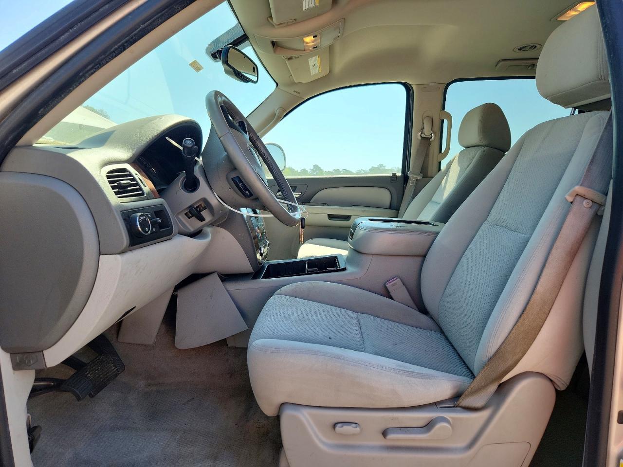 2007 Chevrolet Suburban C1500 - Фото 7