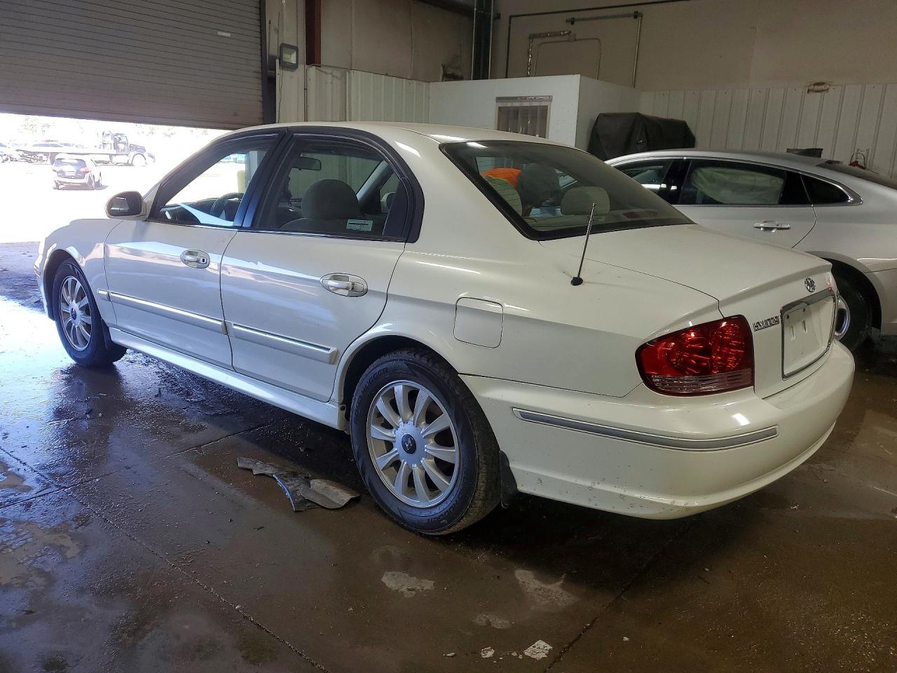 2005 Hyundai Sonata Gls - Фото 2