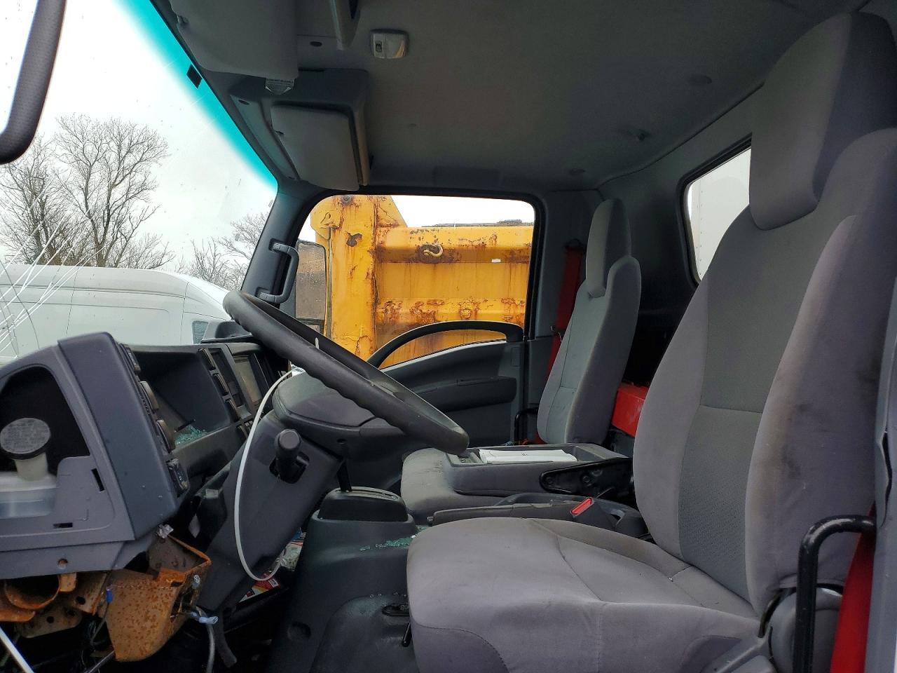 2022 Isuzu Nrr Box Truck - Фото 7