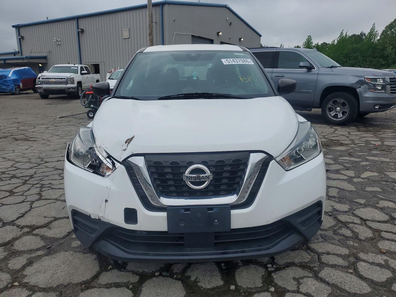 2020 Nissan Kicks S - Image 5