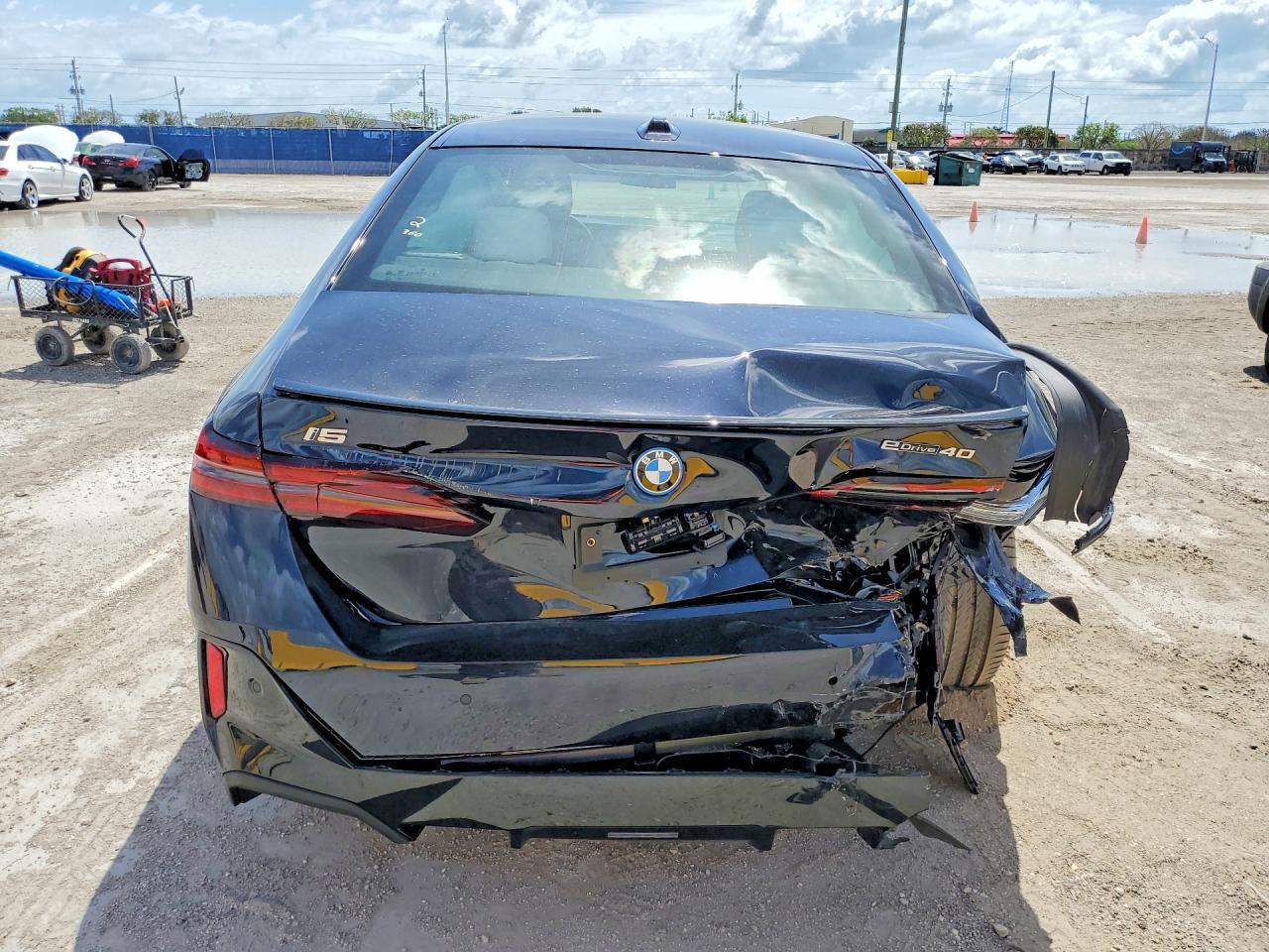 2026 BMW I5 Edrive 40 - Image 6