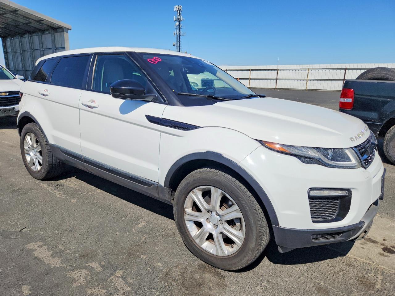 2016 Land Rover Range Rover Evoque Se - Image 4