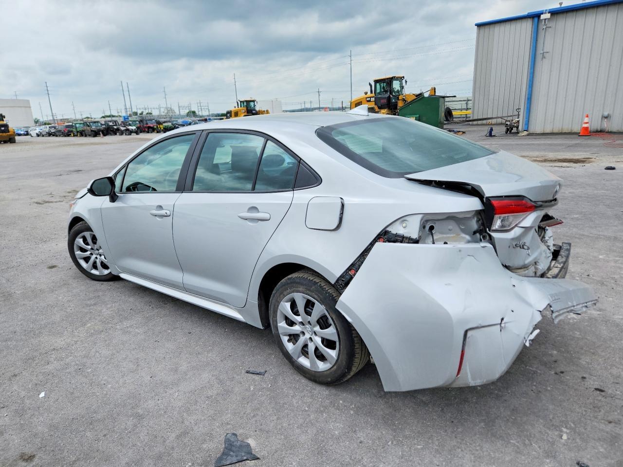 2023 Toyota Corolla Le - Фото 2