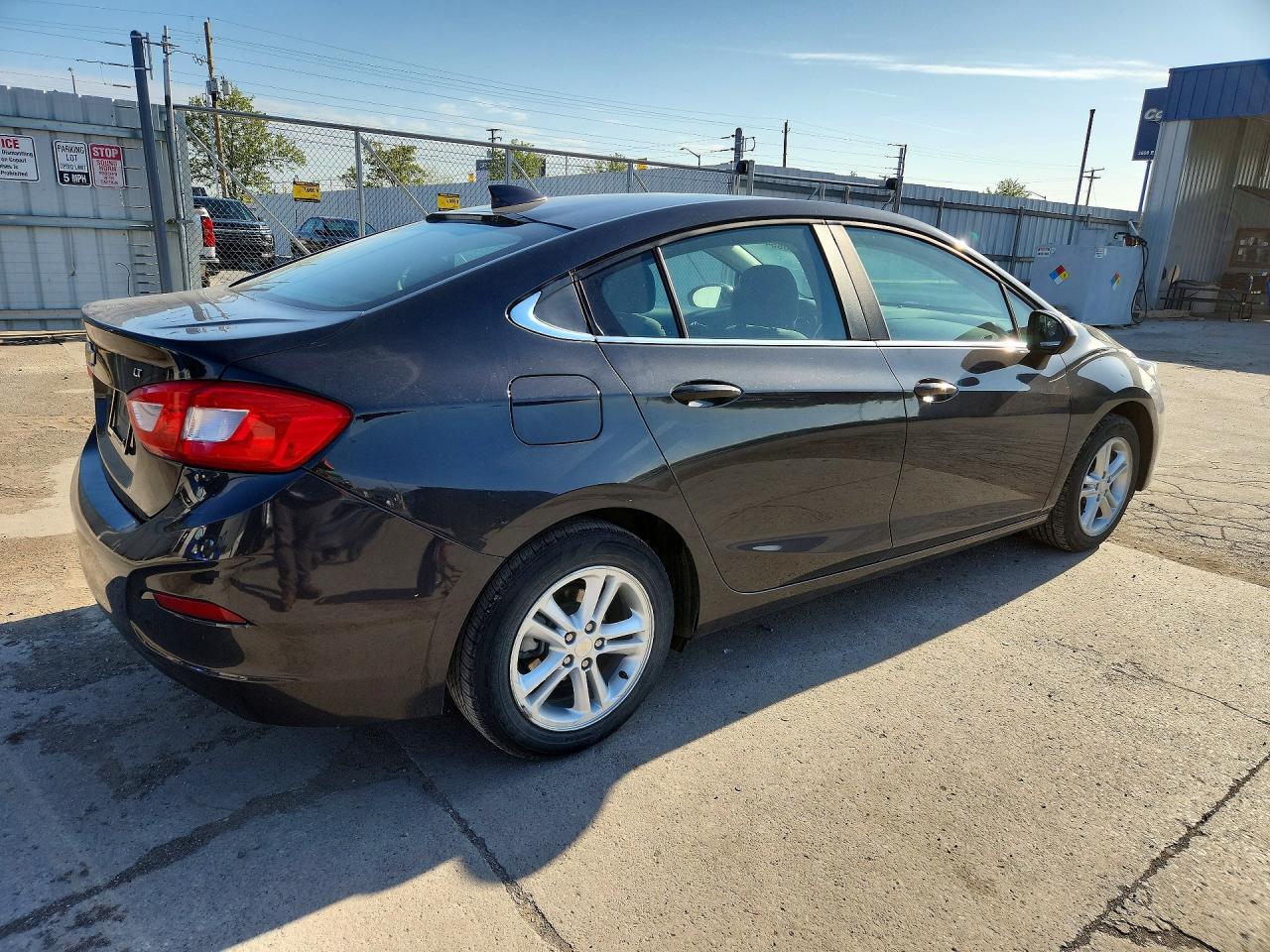 2016 Chevrolet Cruze Lt - Фото 3