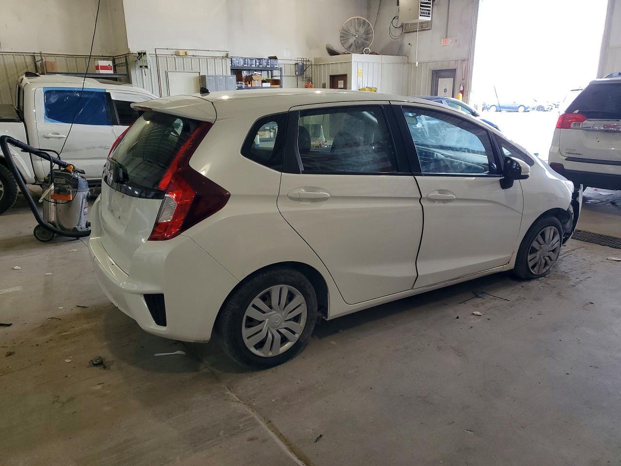 2017 Honda Fit Lx - Image 3