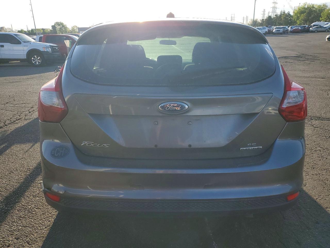 2014 Ford Focus Se - Фото 6