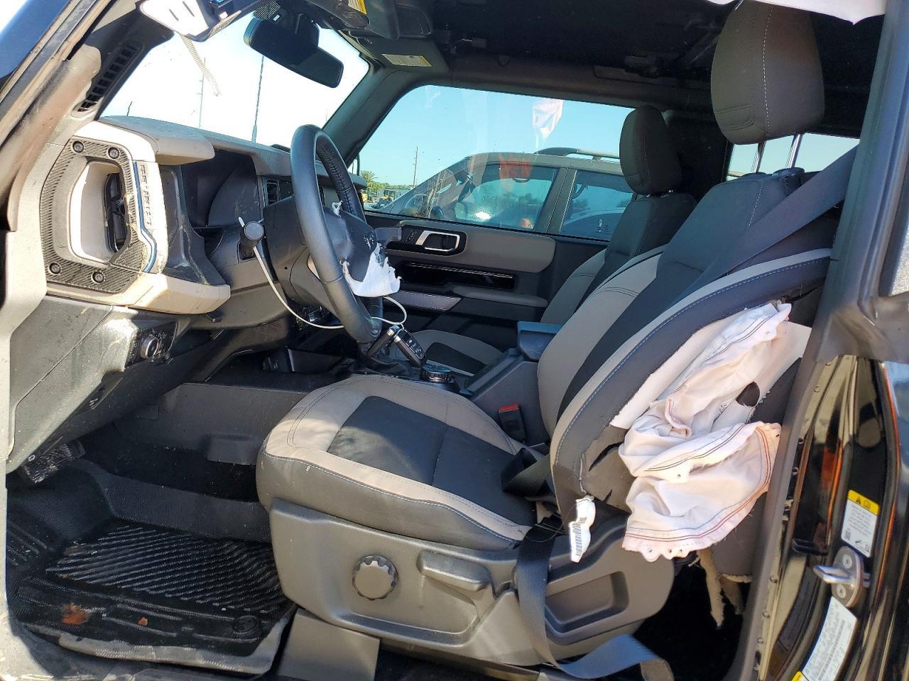 2023 Ford Bronco Base - Фото 7