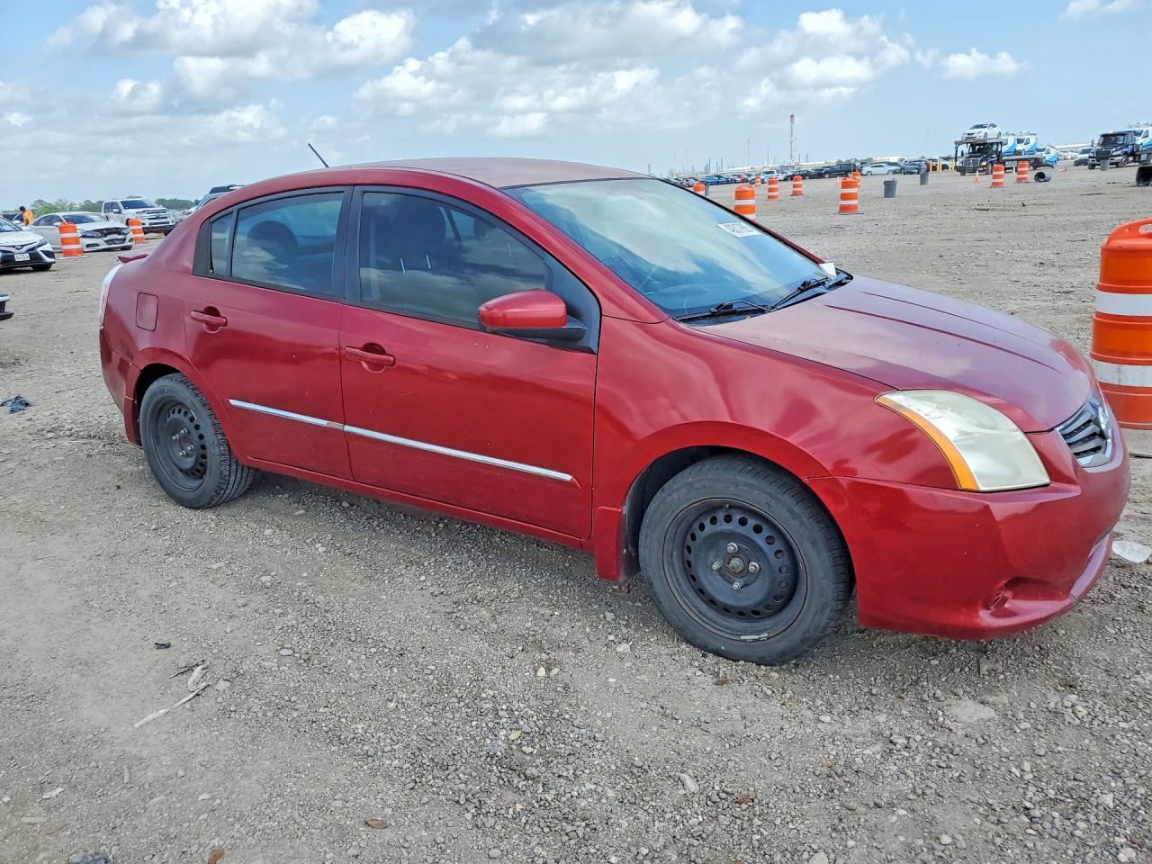 2011 Nissan Sentra 2.0 - Фото 4