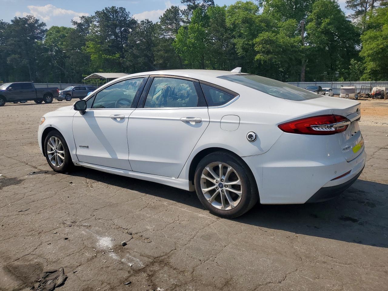 2019 Ford Fusion Se - Image 2