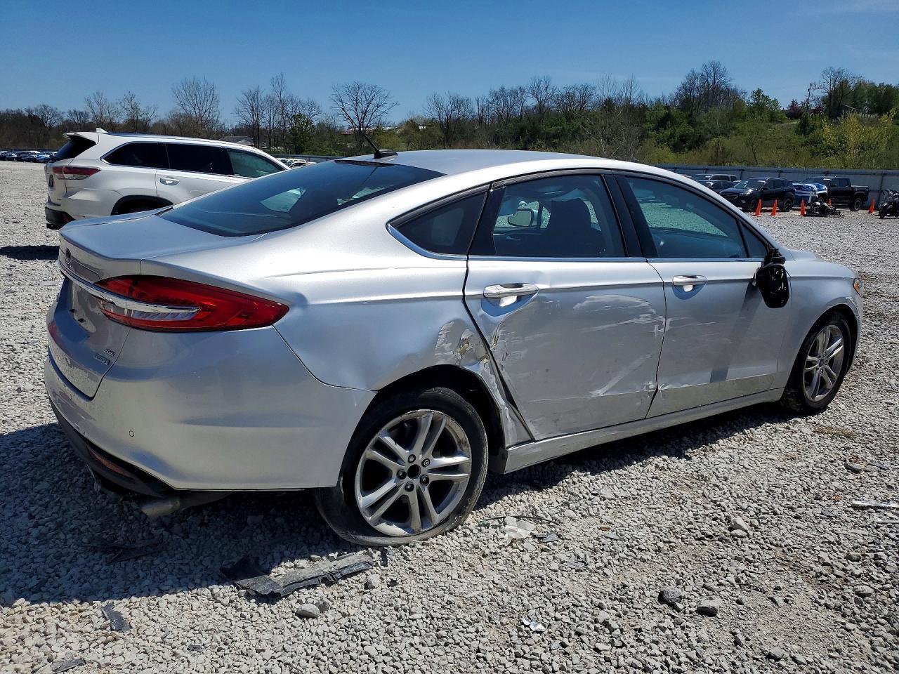 2018 Ford Fusion Se - Фото 3