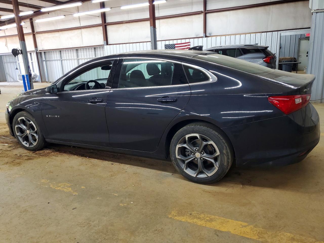 2023 Chevrolet Malibu Lt - Фото 2