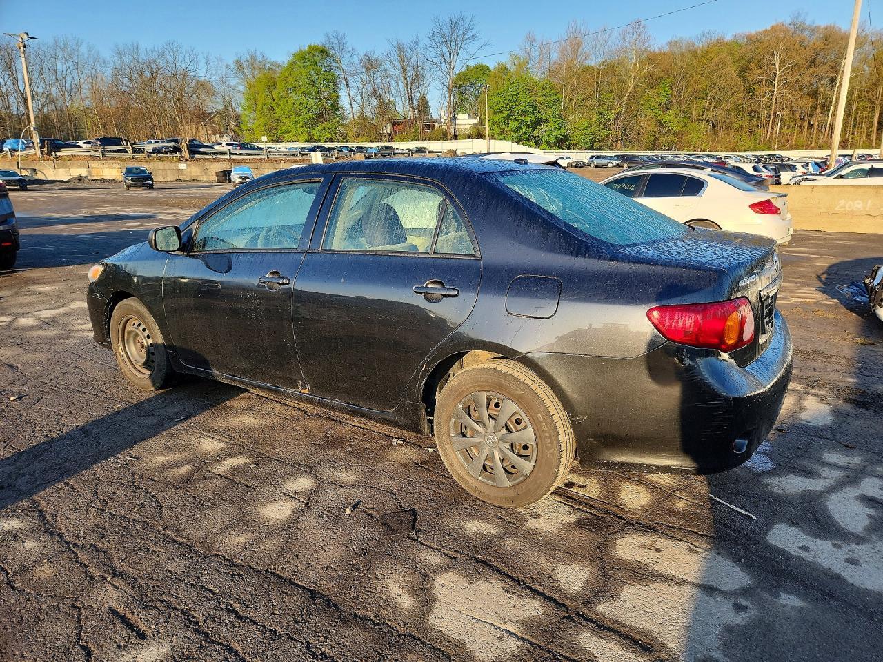2009 Toyota Corolla - Image 2