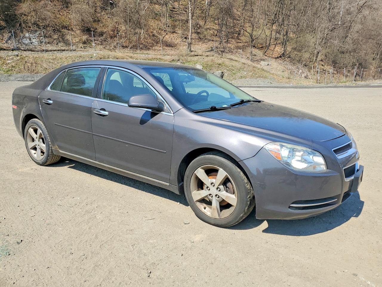 2012 Chevrolet Malibu - Image 4