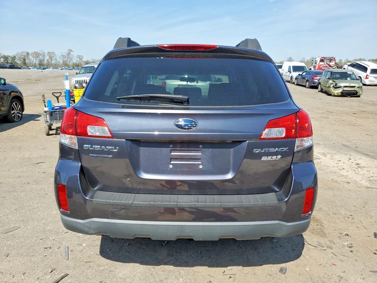 2013 Subaru Outback 2.5I Premium - Фото 6