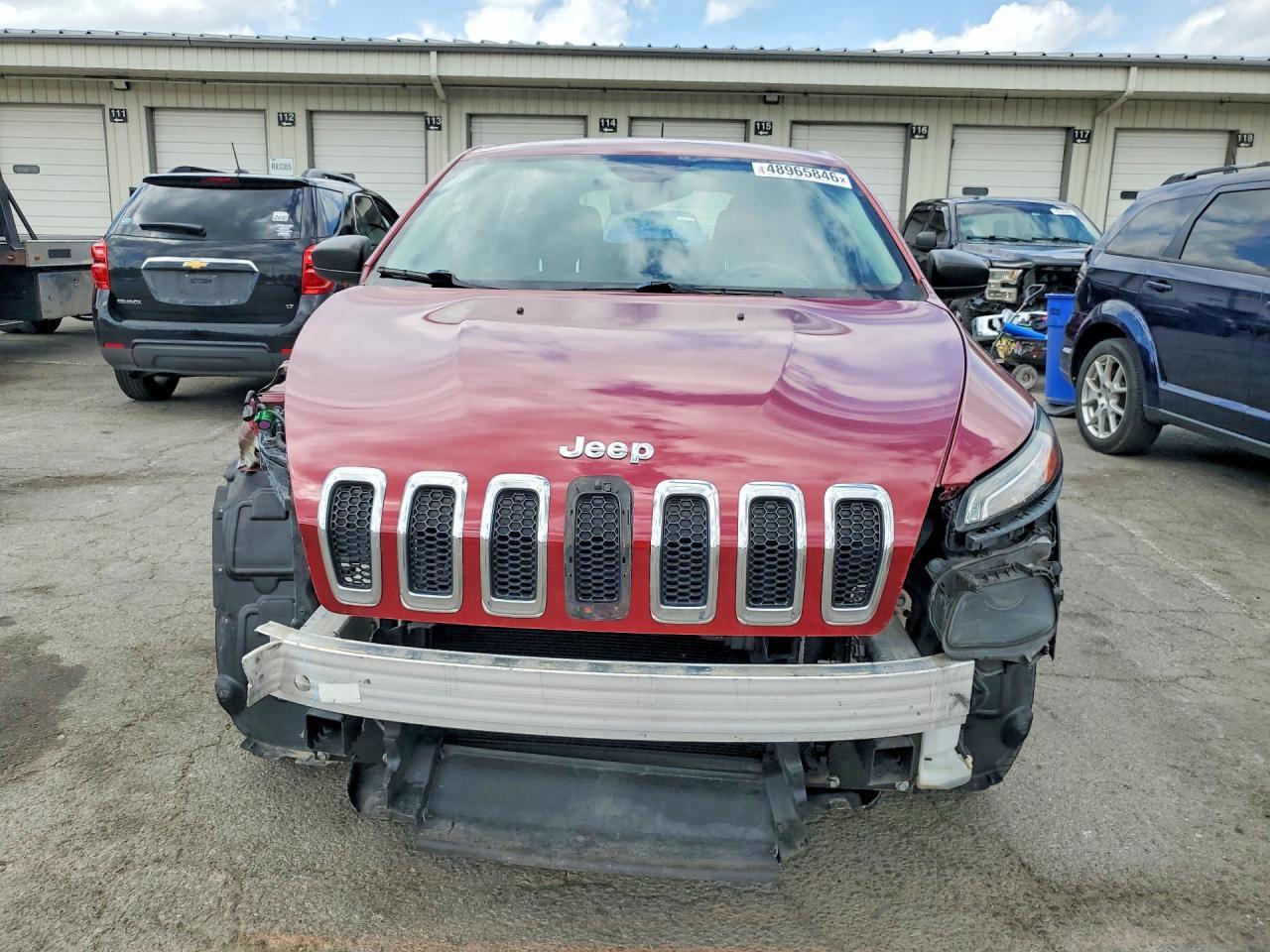 2015 Jeep Cherokee Sport - Фото 5
