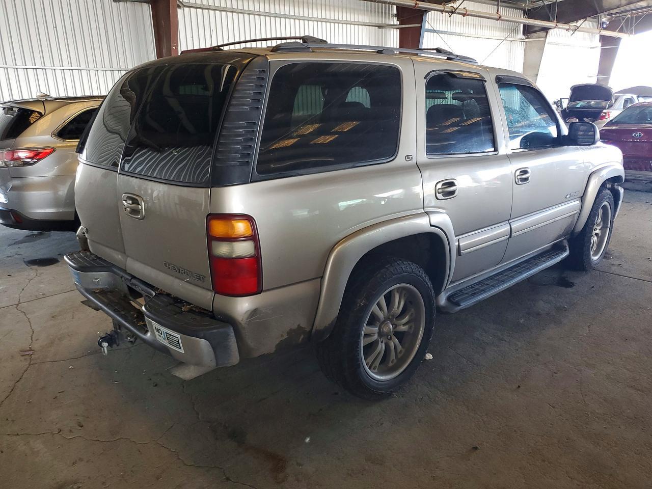 2000 Chevrolet Tahoe K1500 - Фото 3