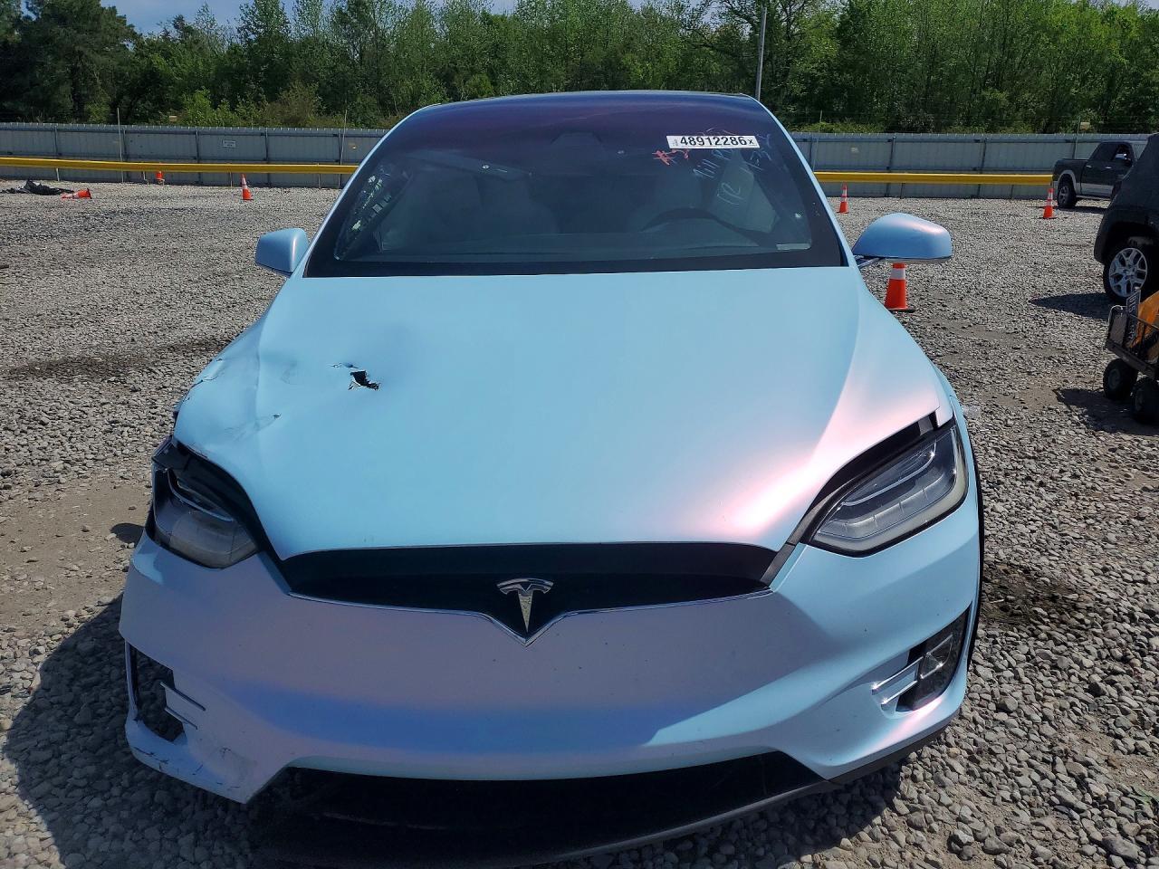 2017 Tesla Model X - Фото 5
