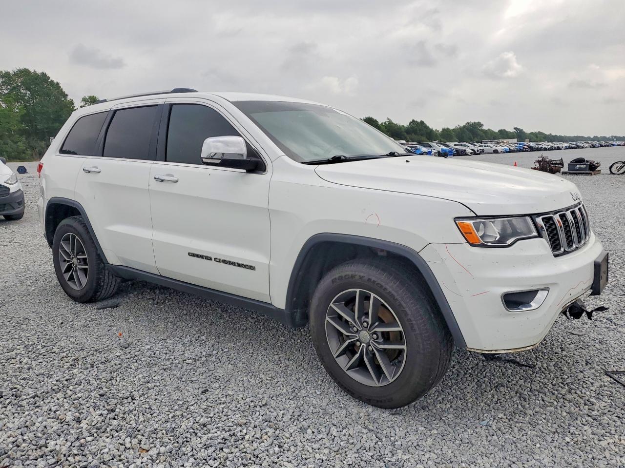 2017 Jeep Grand Cherokee Limited - Image 4