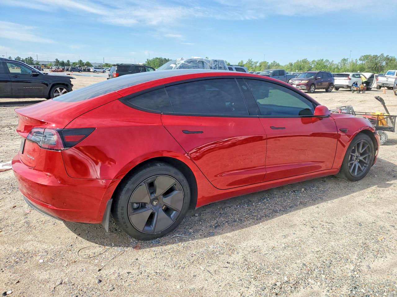 2022 Tesla Model 3 - Image 3
