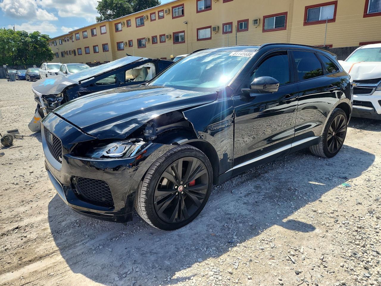 2018 Jaguar F-Pace S