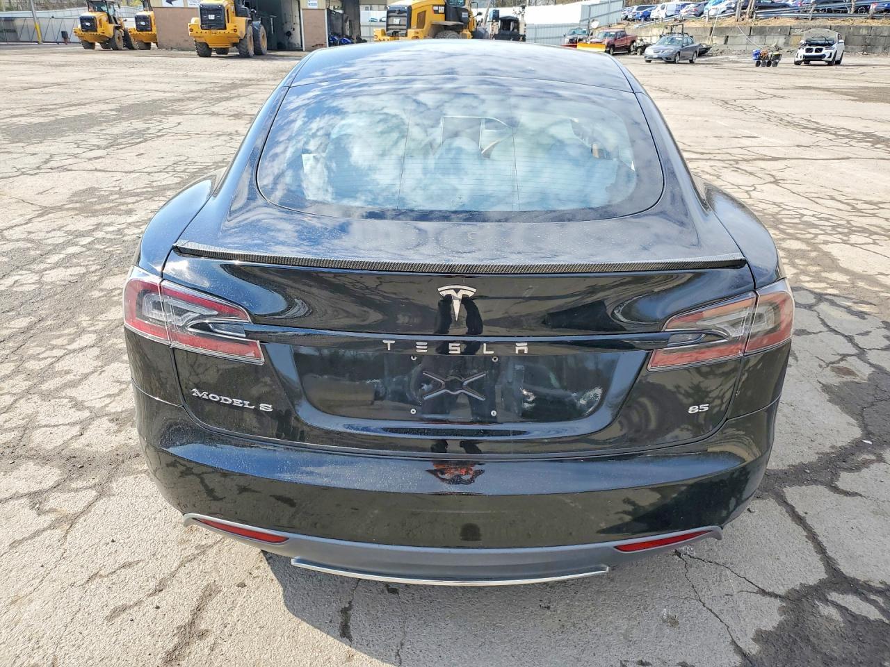 2014 Tesla Model S - Image 6