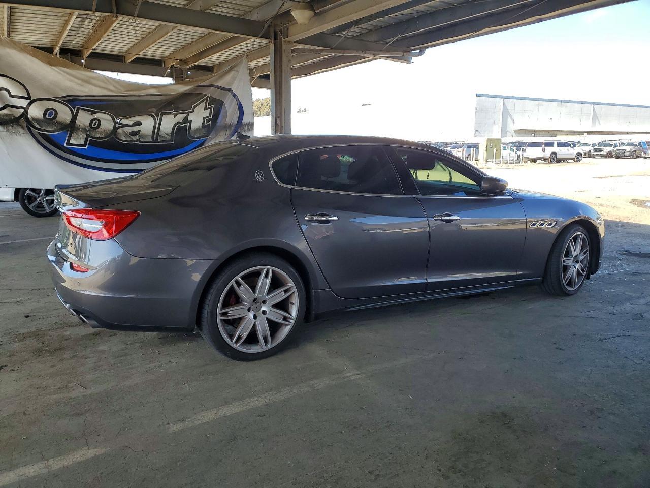 2015 Maserati Quattroporte S - Фото 3
