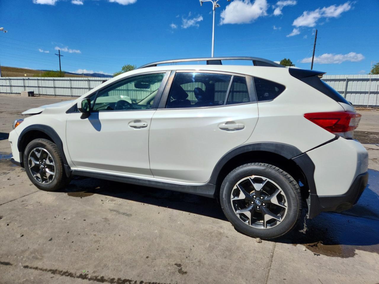2019 Subaru Crosstrek Premium - Image 2