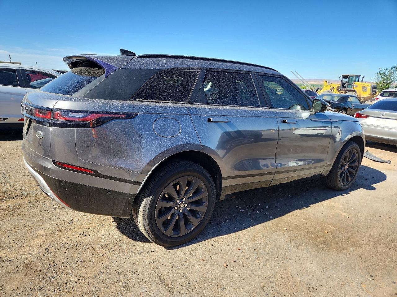 2018 Land Rover Range Rover Velar R-Dynamic Se - Image 3
