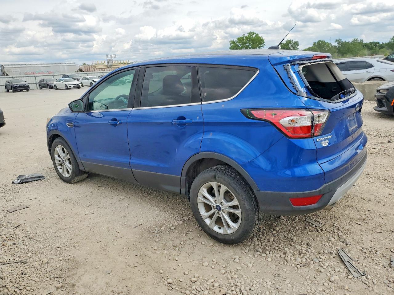 2017 Ford Escape - Image 2