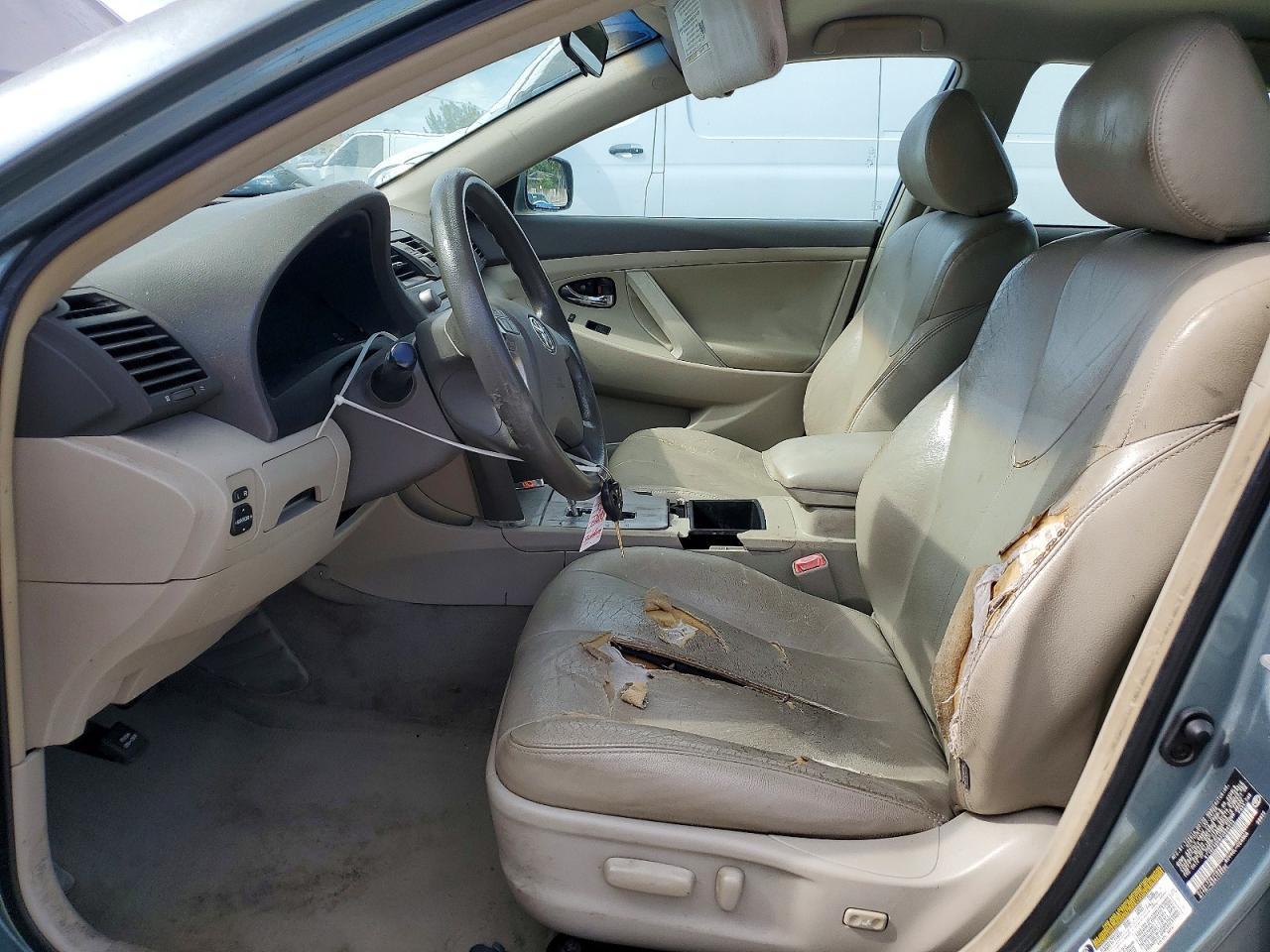 2007 Toyota Camry Le - Image 7