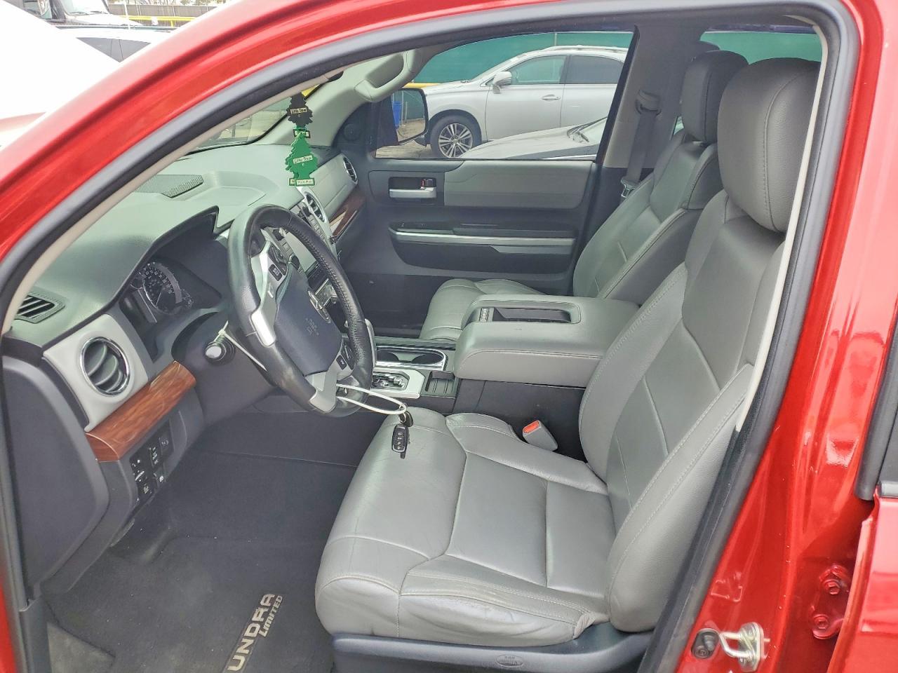2016 Toyota Tundra Limited - Фото 7