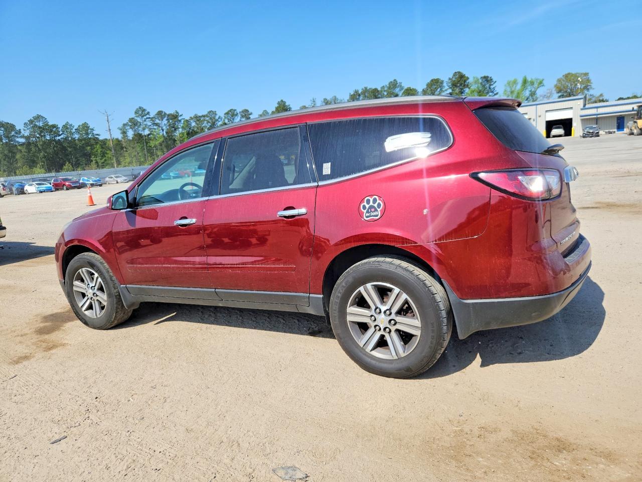2017 Chevrolet Traverse Lt - Image 2