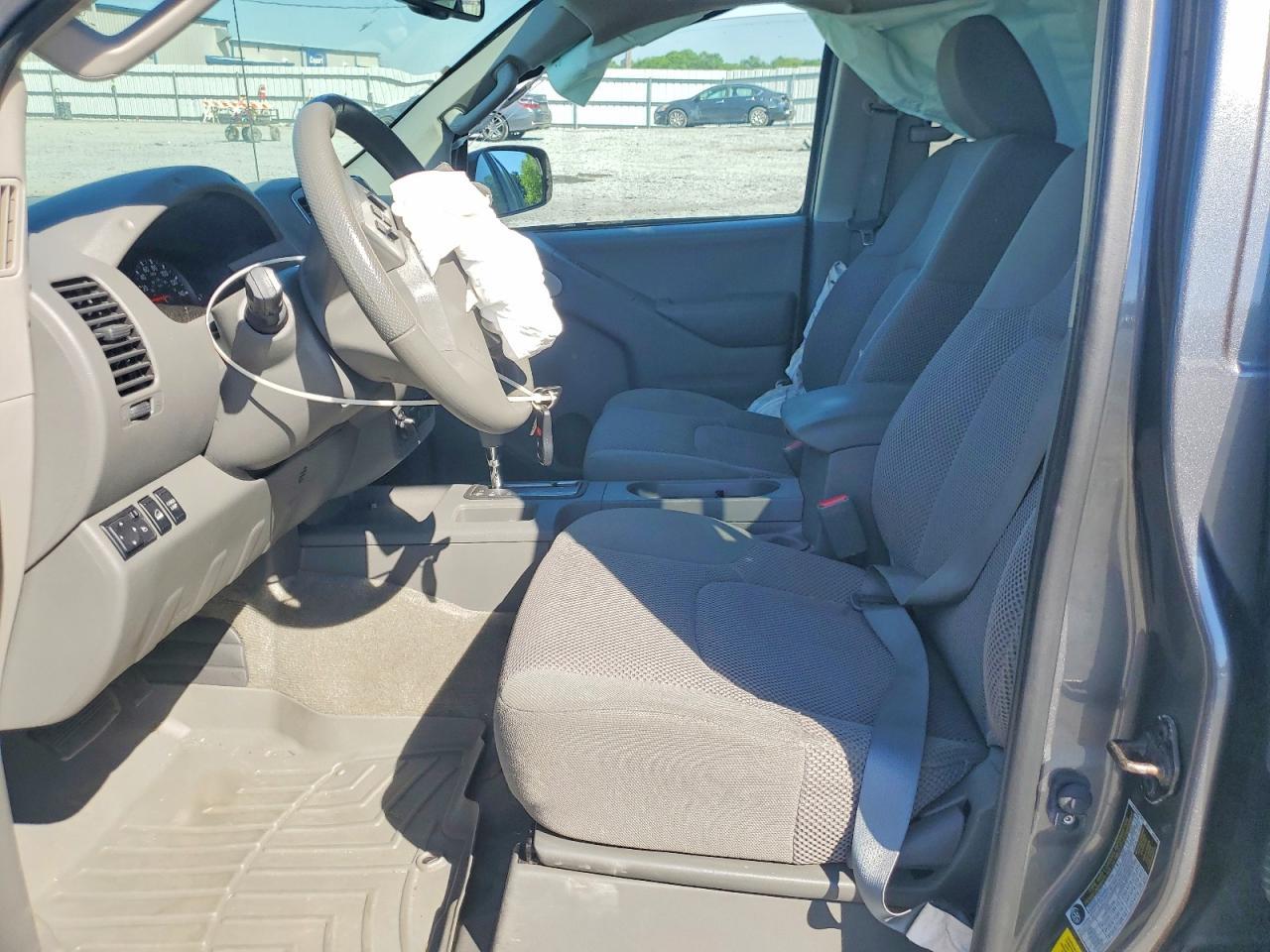 2016 Nissan Frontier S - Фото 7