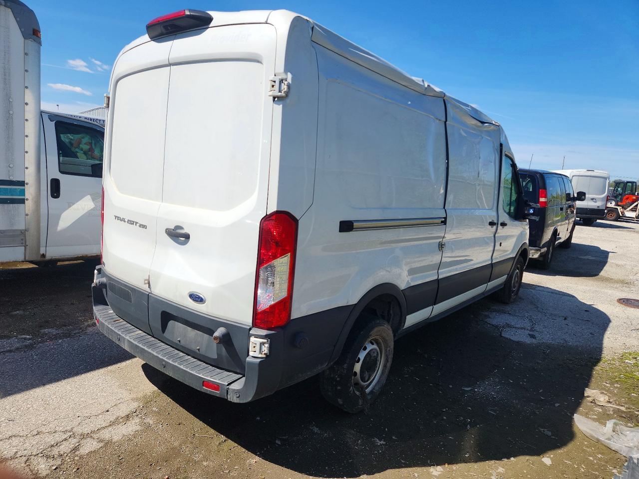 2018 Ford Transit T-250 - Фото 3