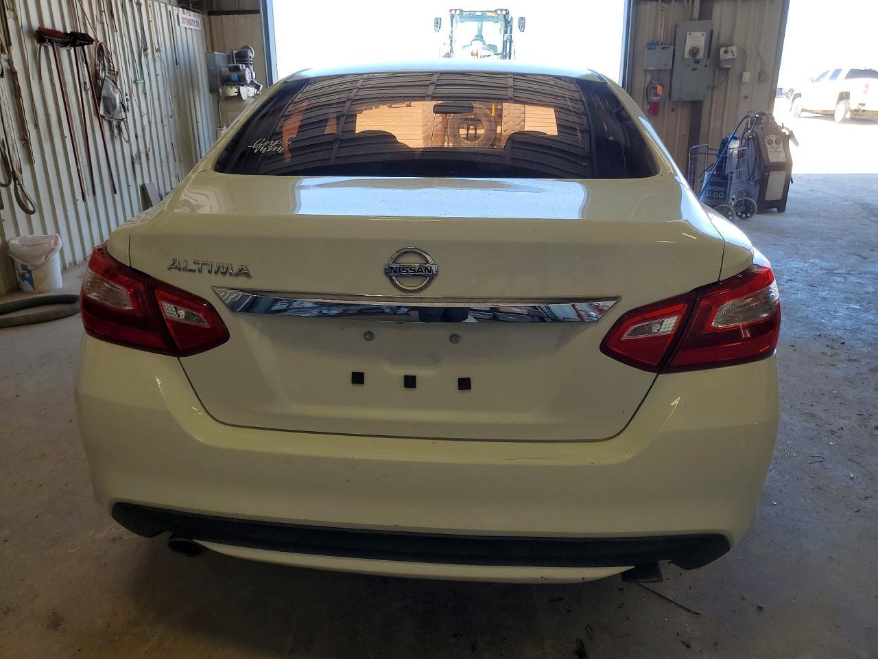 2017 Nissan Altima 2.5 S - Image 6