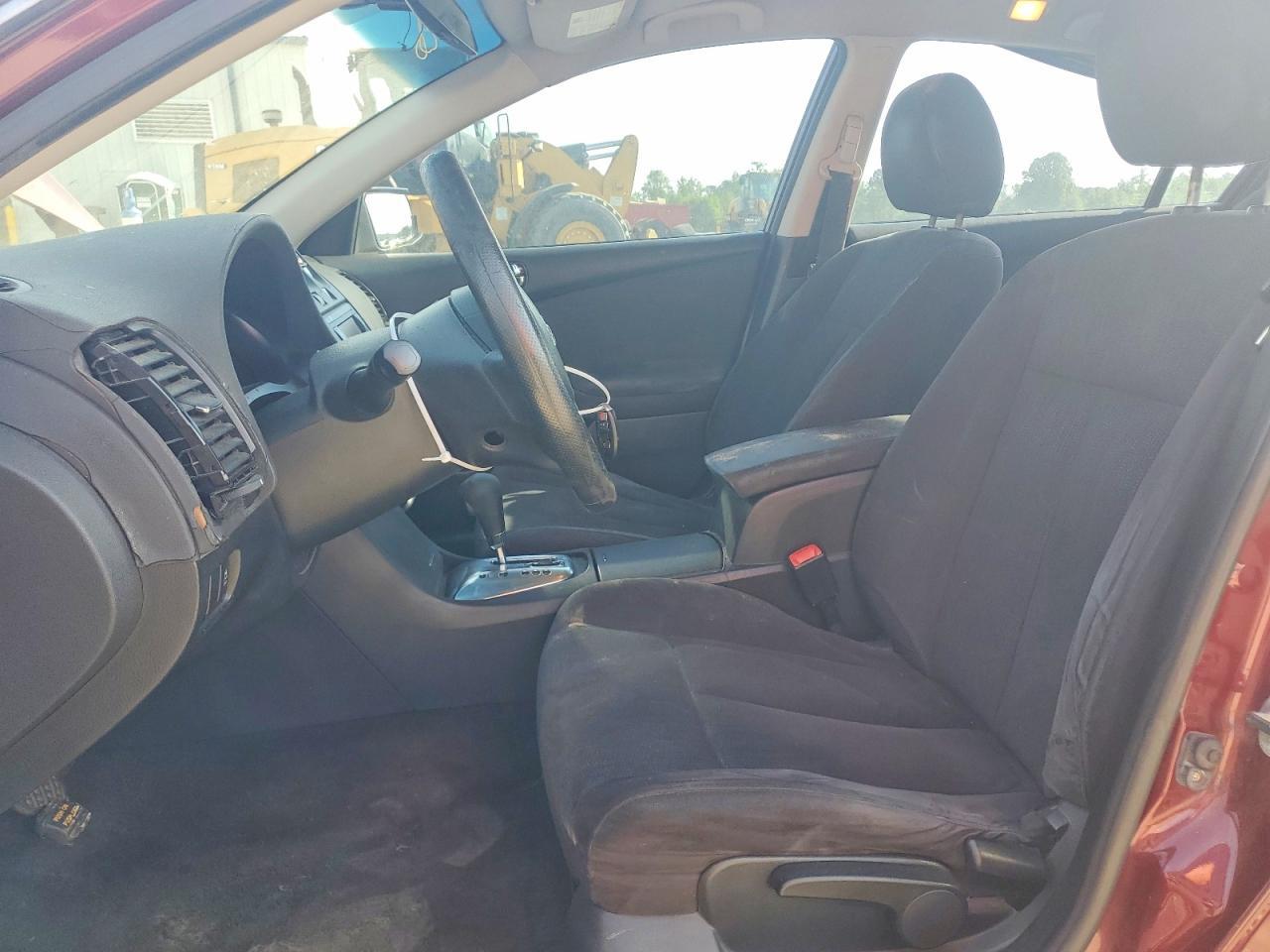 2011 Nissan Altima 2.5 - Фото 7