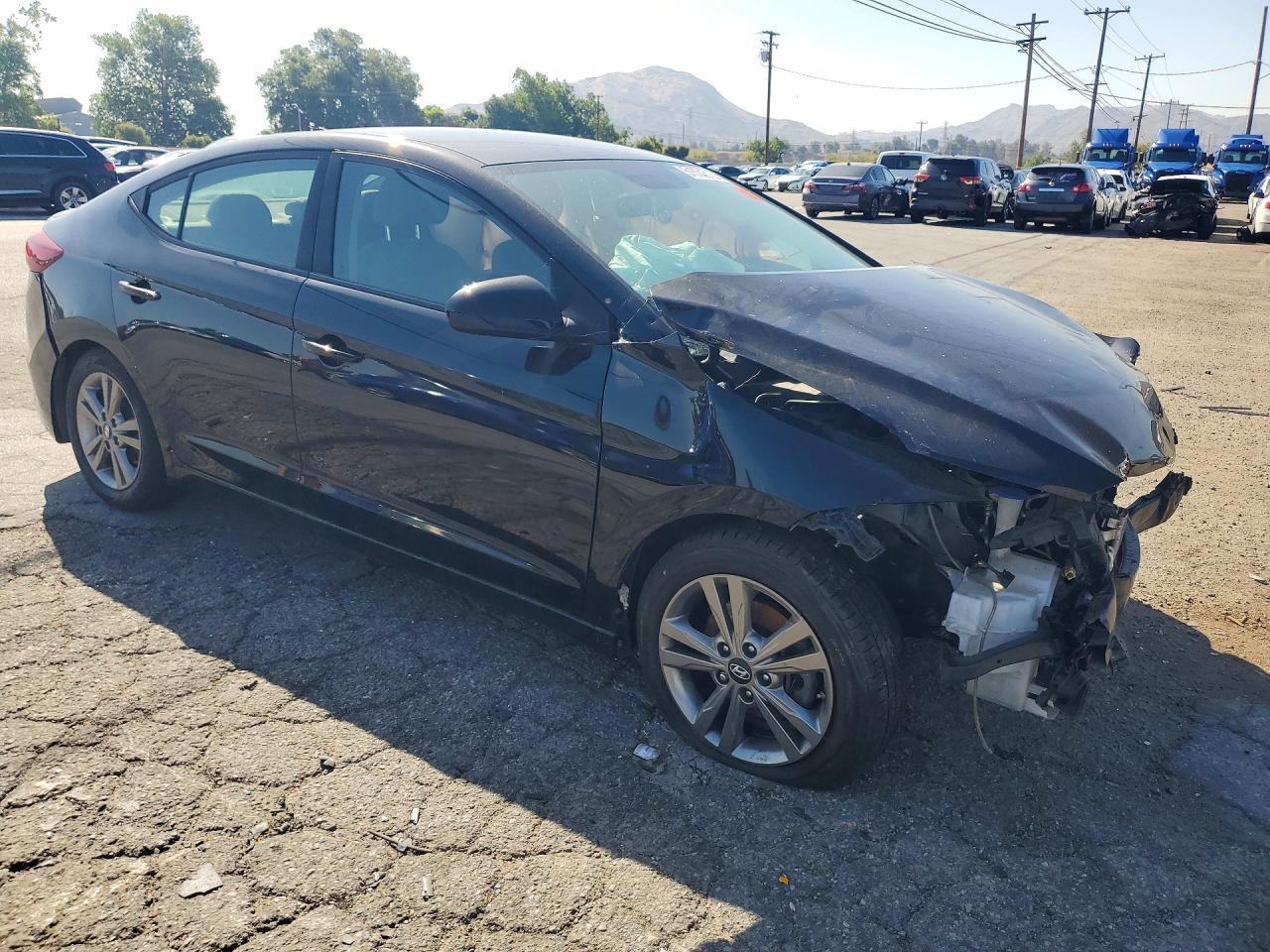2017 Hyundai Elantra Se - Фото 4