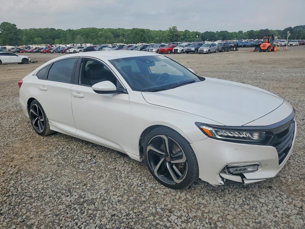 2018 Honda Accord Sport - Image 4