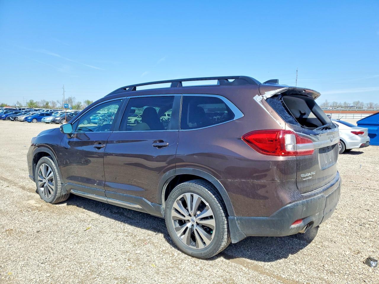 2021 Subaru Ascent Limited - Фото 2