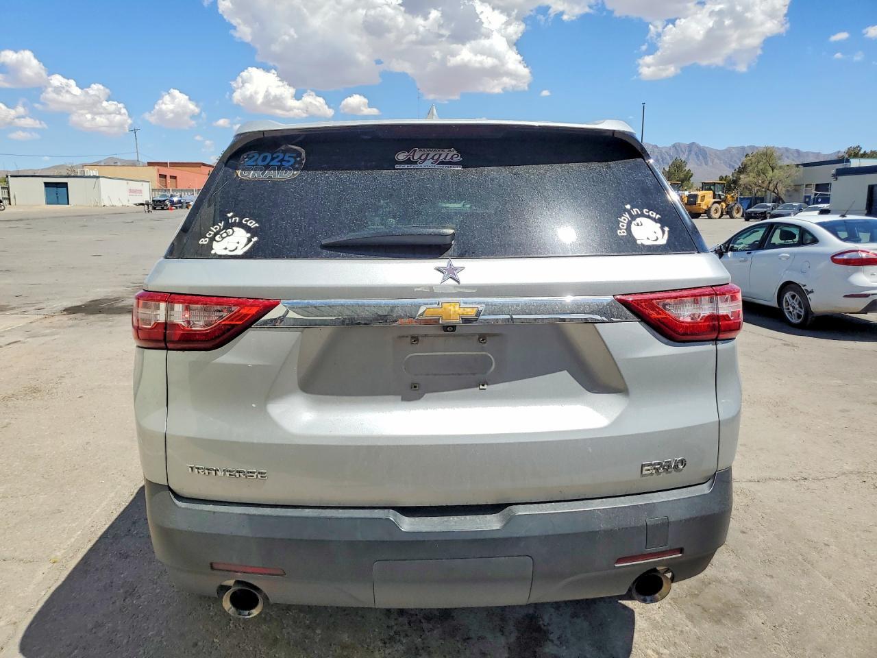 2020 Chevrolet Traverse Ls - Фото 6