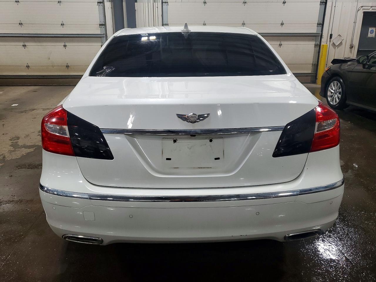 2012 Hyundai Genesis 5.0L - Фото 6