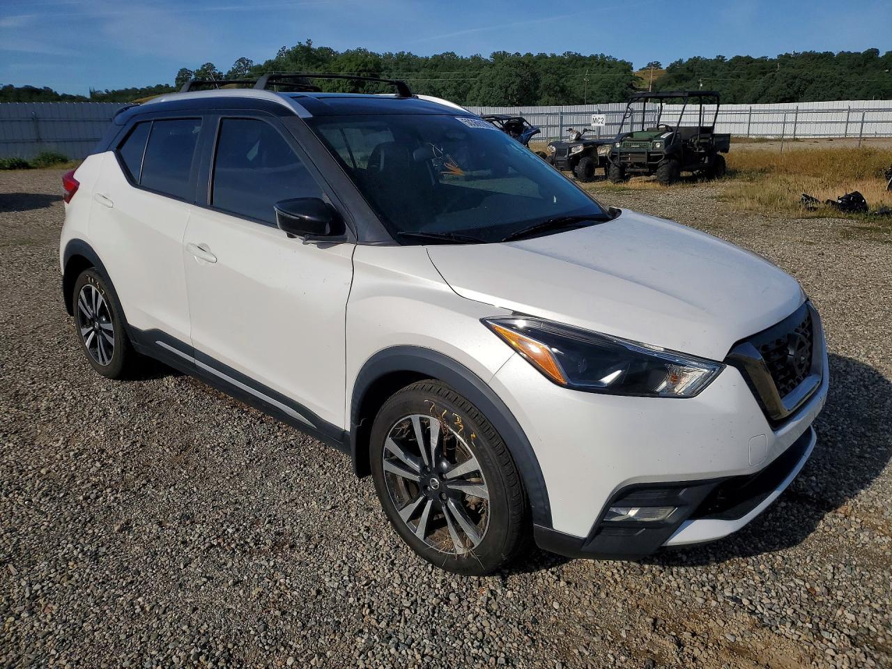 2019 Nissan Kicks Sr - Фото 4