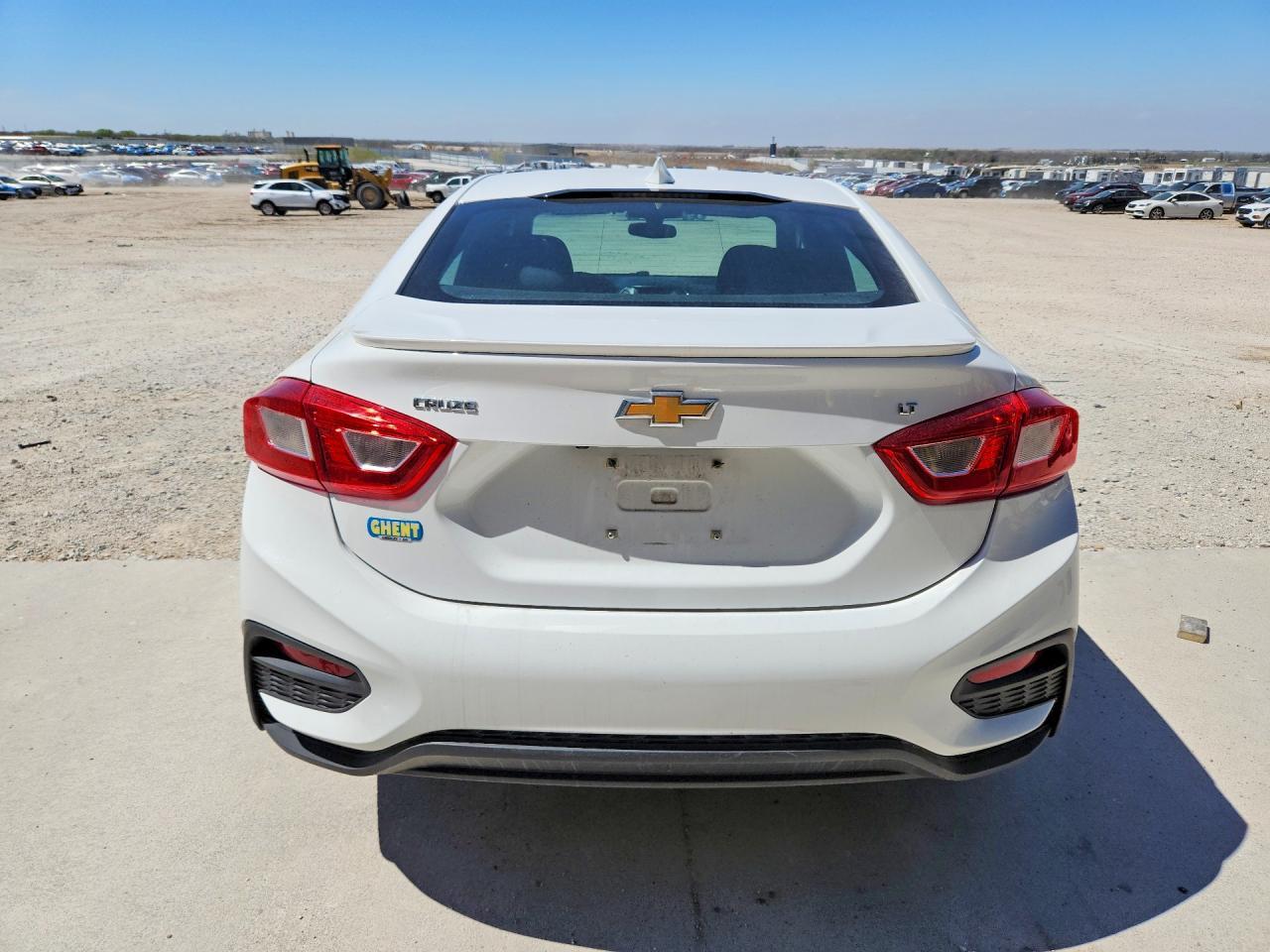 2017 Chevrolet Cruze Lt - Image 6