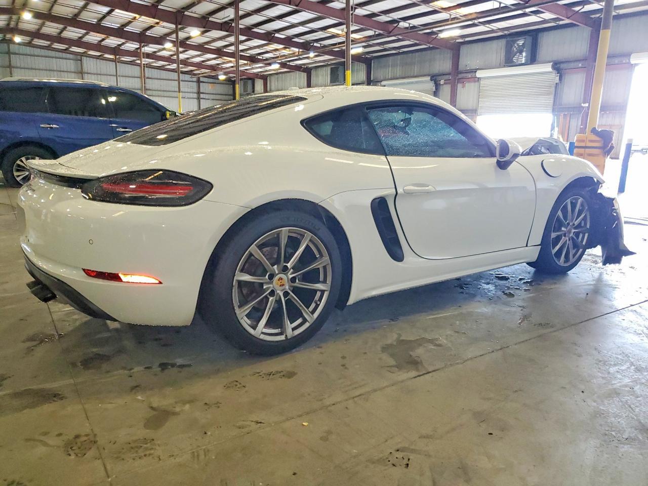 2018 Porsche Cayman - Фото 3